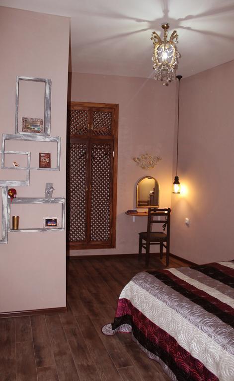 Old Castle Apartment Tbilisi